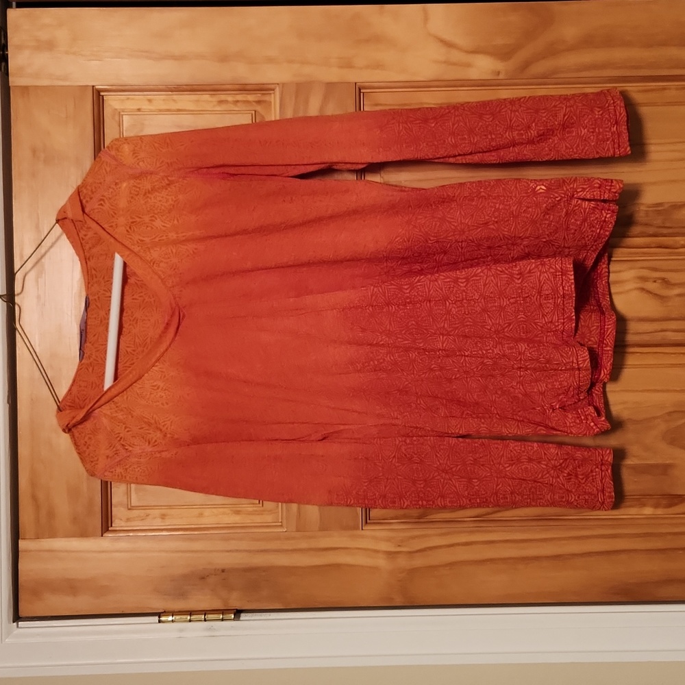 Athleta Hooded V-Neck Long Sleeve Tee